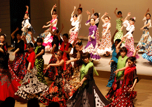 山口市　フラメンコ　教室　スペイン舞踊