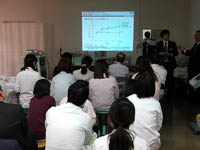 骨粗しょう症勉強会の様子