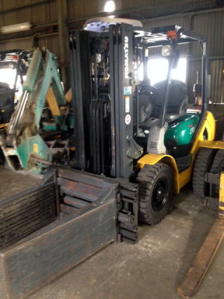 Komatsu: forklift