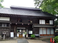 長屋門公園