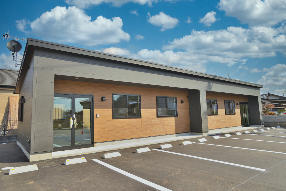 柏の森テナント、飯塚市柏の森，テナント