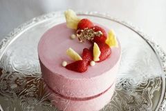 3種のベリーとブリュレのアントルメs
