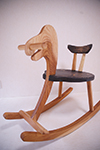 Chair No.2 ￥67,000（税込） 材質：杉・けやき サイズ：幅510×奥1,000×高860