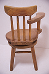 Chair No.8　￥40,000（税込）　座面：杉　サイズ：幅520×奥460×高800