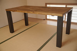 Dinig Set No.17　材質：集成パイン材テーブルのみ　￥50,000