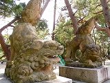 白山神社の高麗犬