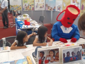 「レッドカップマンの威力は子供たちには絶大」