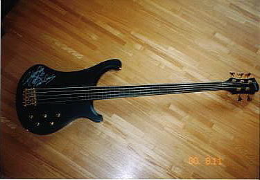 Die In Cries TAKASHIモデル 五弦ベース RB-115DC フェルナンデス