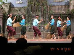 �A�v�T���_���X