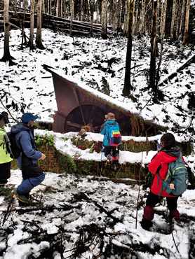 �s�����s�I����@