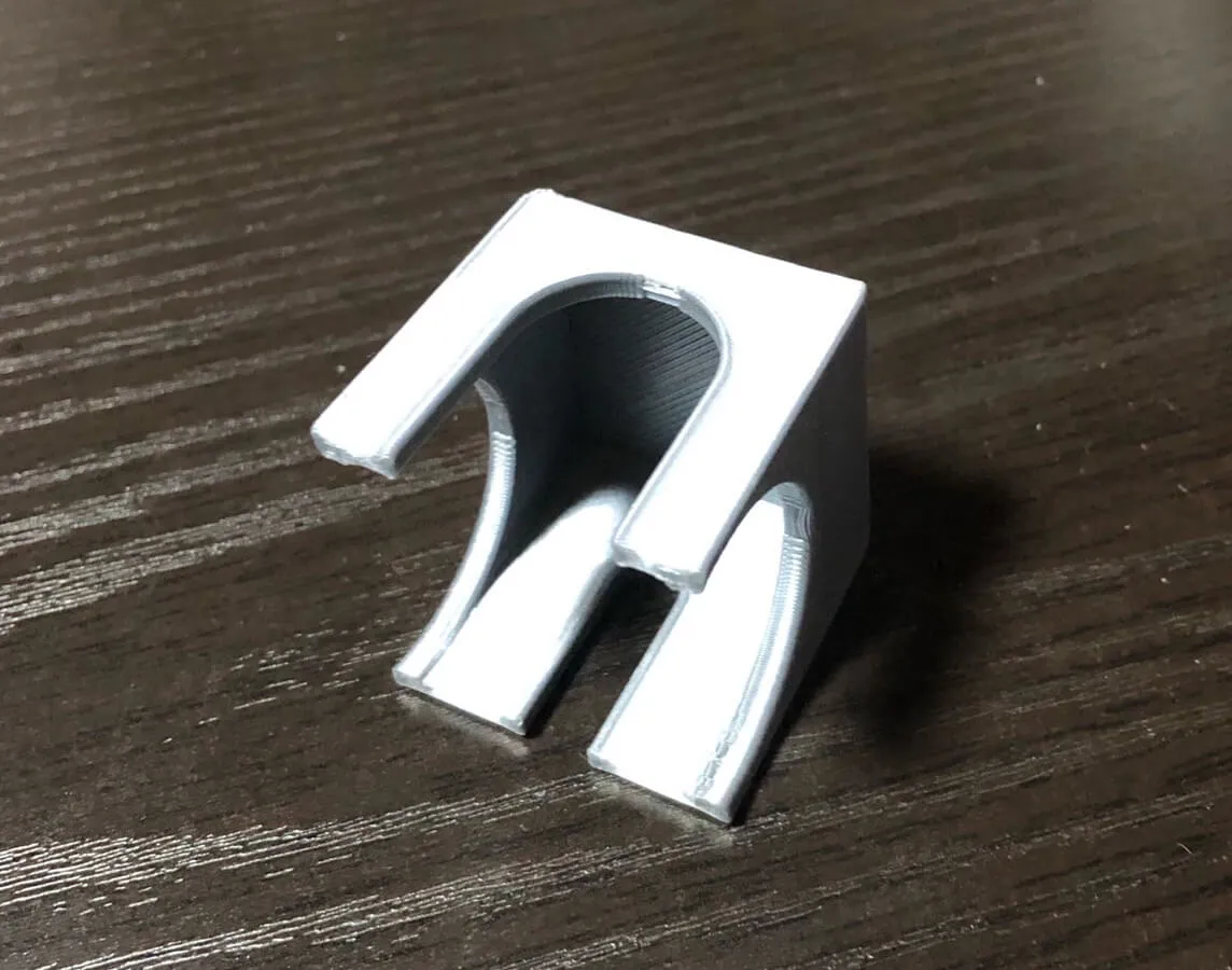 点滴外れ防止クリップ