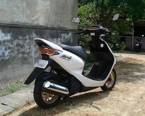 HONDA Smart Dio Z4