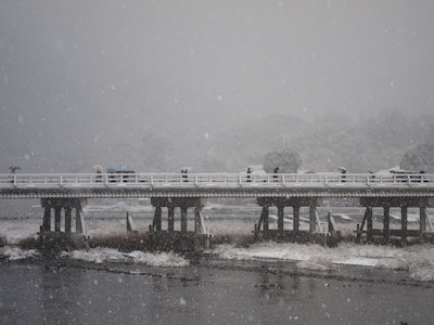 渡月橋雪景色その２