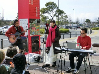 201203281.jpg