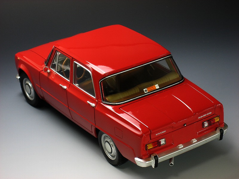 ALFA ROMEO GIULIA 1300 SUPER(アルファロメオ ジュリア 1300 スーパー)