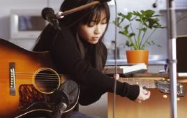 弾き語りの配信？