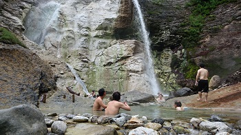 川原毛大湯滝