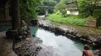 大沢温泉　湯治屋