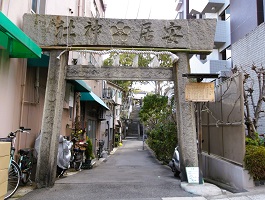 4.安居神社・石鳥居