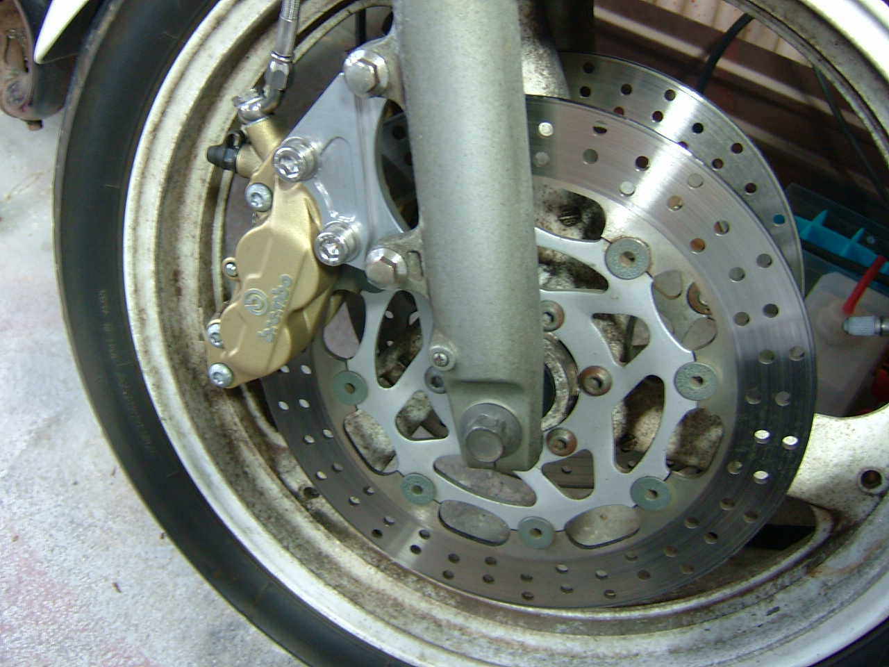 FZR250R用ブレンボ装着後