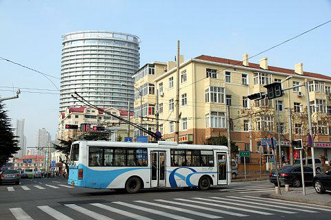 青島トロリーバス、火車站河南路