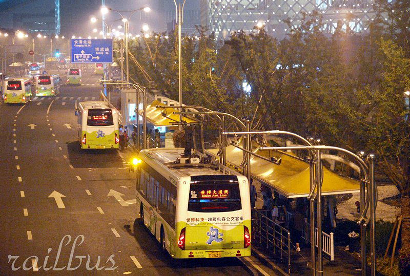 上海万博スーパーキャパシターバス