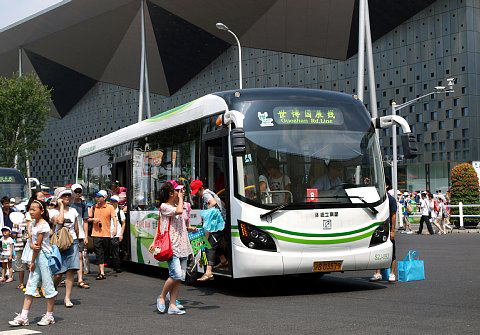 上海万博電気バス