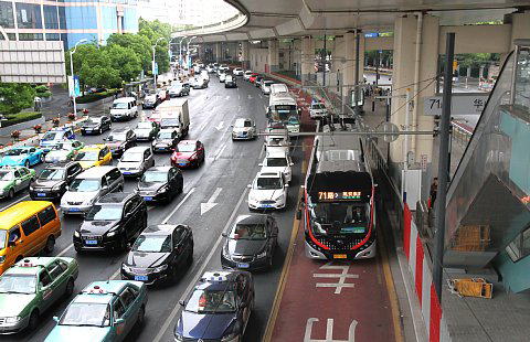 上海BRT71路華山路