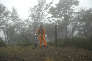 武奈ヶ嶽頂上　１１：１１