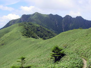 伊予富士への登山道