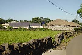 Seongeup folk village