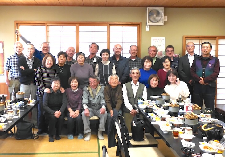 中学同級会記念写真