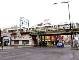 15.ＪＲ寺田町駅北側