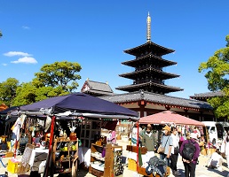 3.大師会の露天